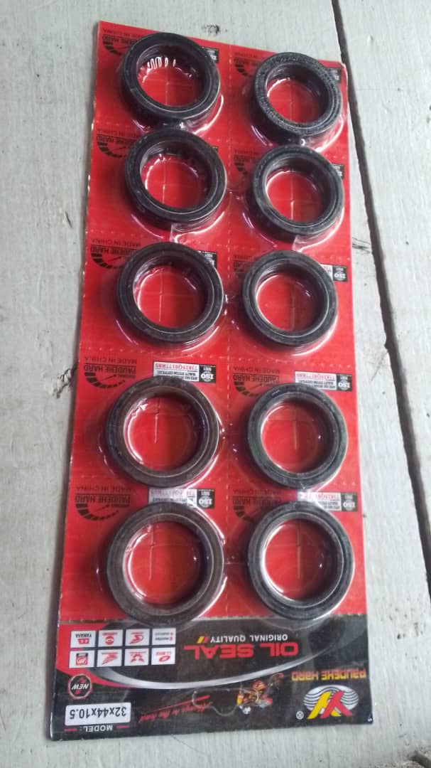 Oil Seal Engine