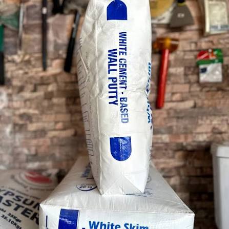 WALL PUTTY (White cement)
