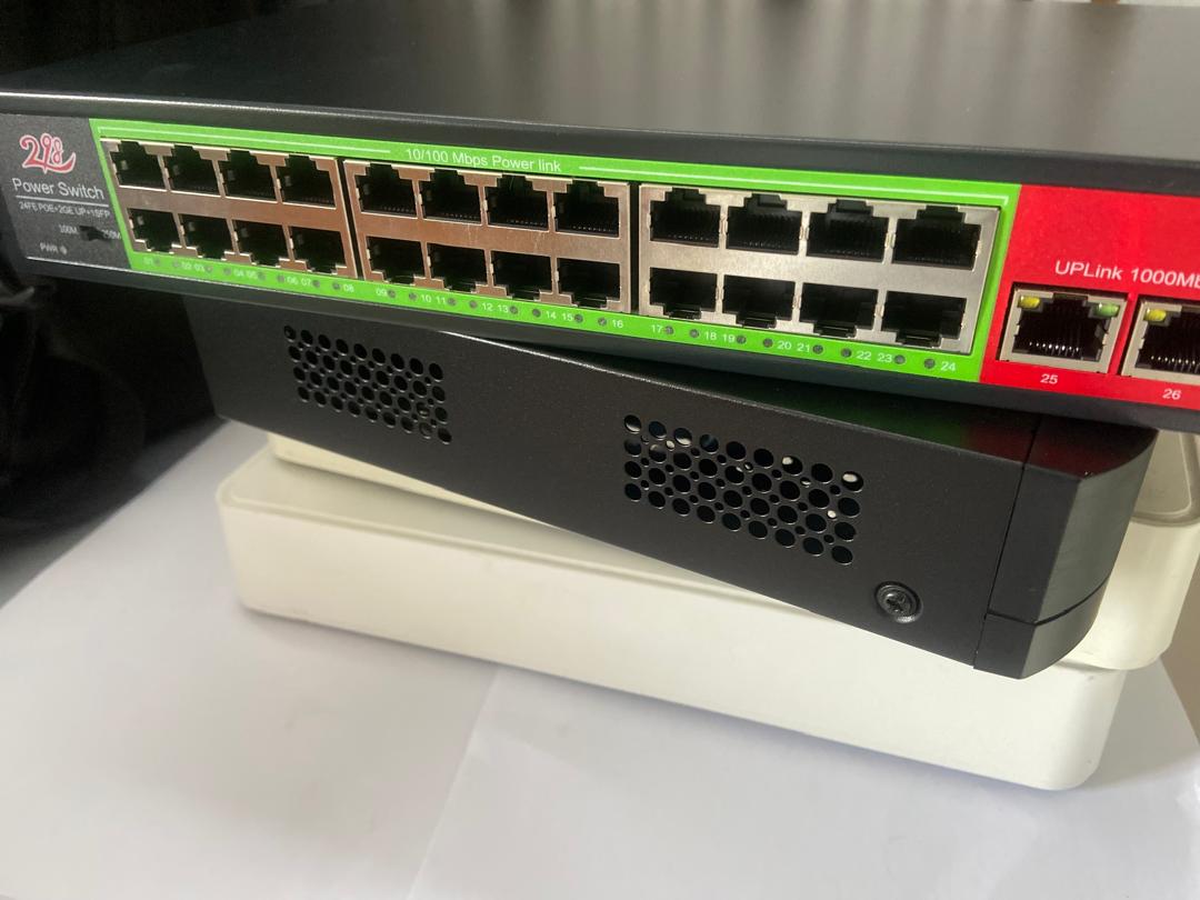 PoE Switch (Power over Ethernet Switch) Port 24