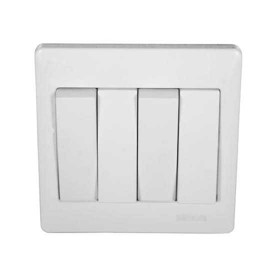 4 Gang 2 way White Switch