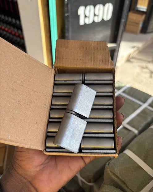 Gate hinges /bawaba gate80*3
